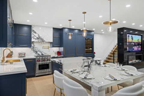 VIP Classic Moulding - Crown Moulding & Finish Carpentry Toronto photo 3